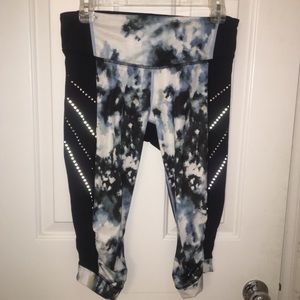 Lululemon Knee Length Leggings
